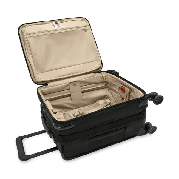 Briggs & Riley Baseline, BLU119CXSP-4 COMPACT CARRY-ON SPINNER