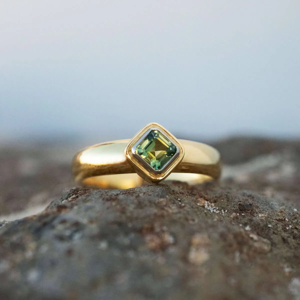 Green Gold Sapphire Ring