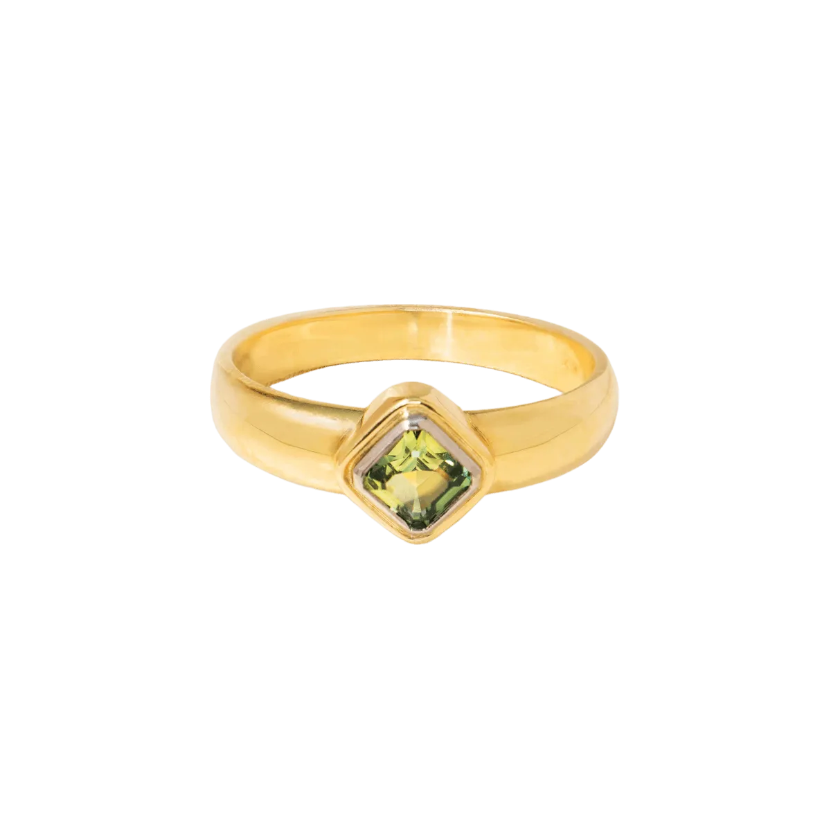 Green Gold Sapphire Ring