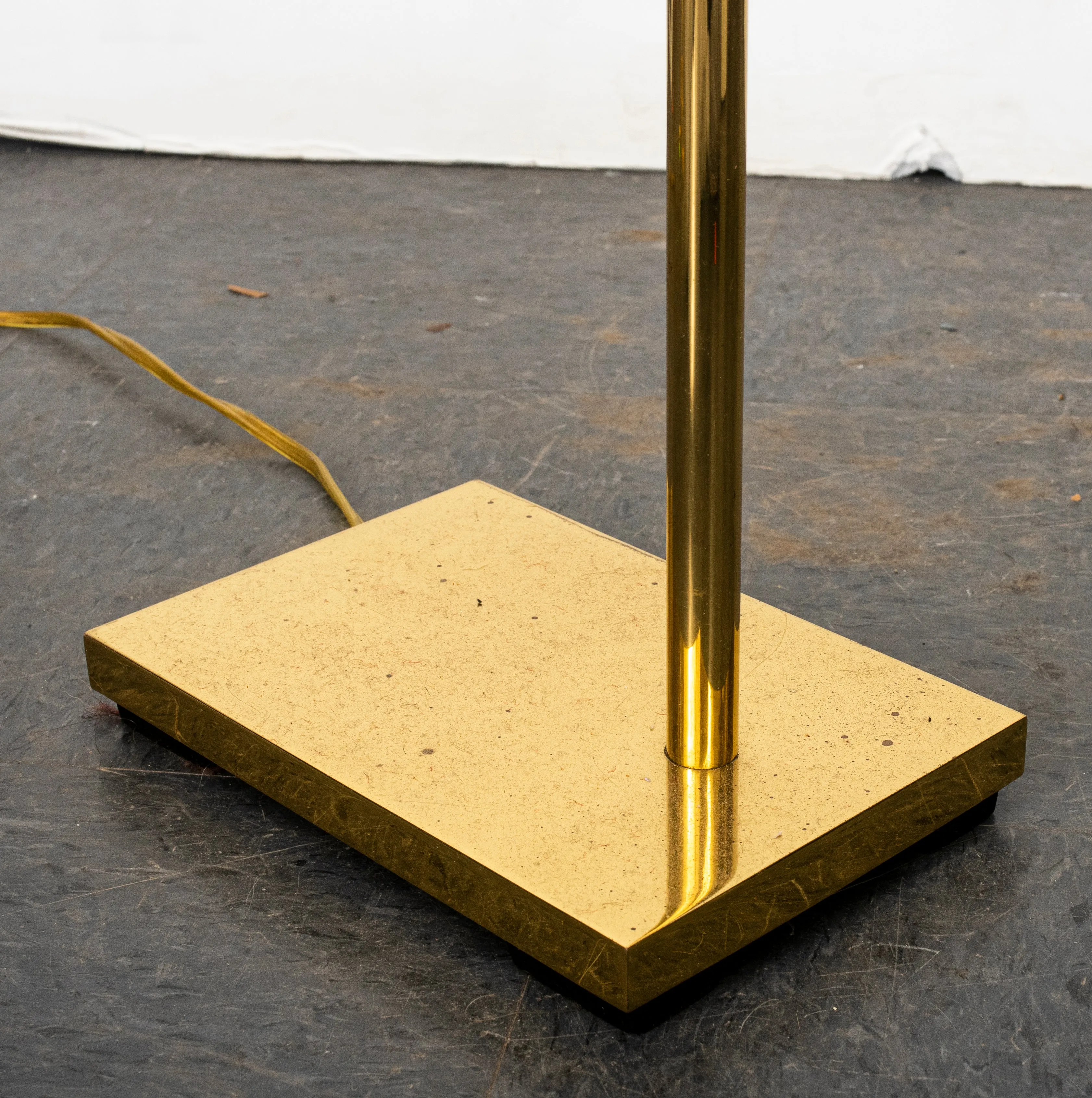 Modern Adjustable Brass Floor Lamp