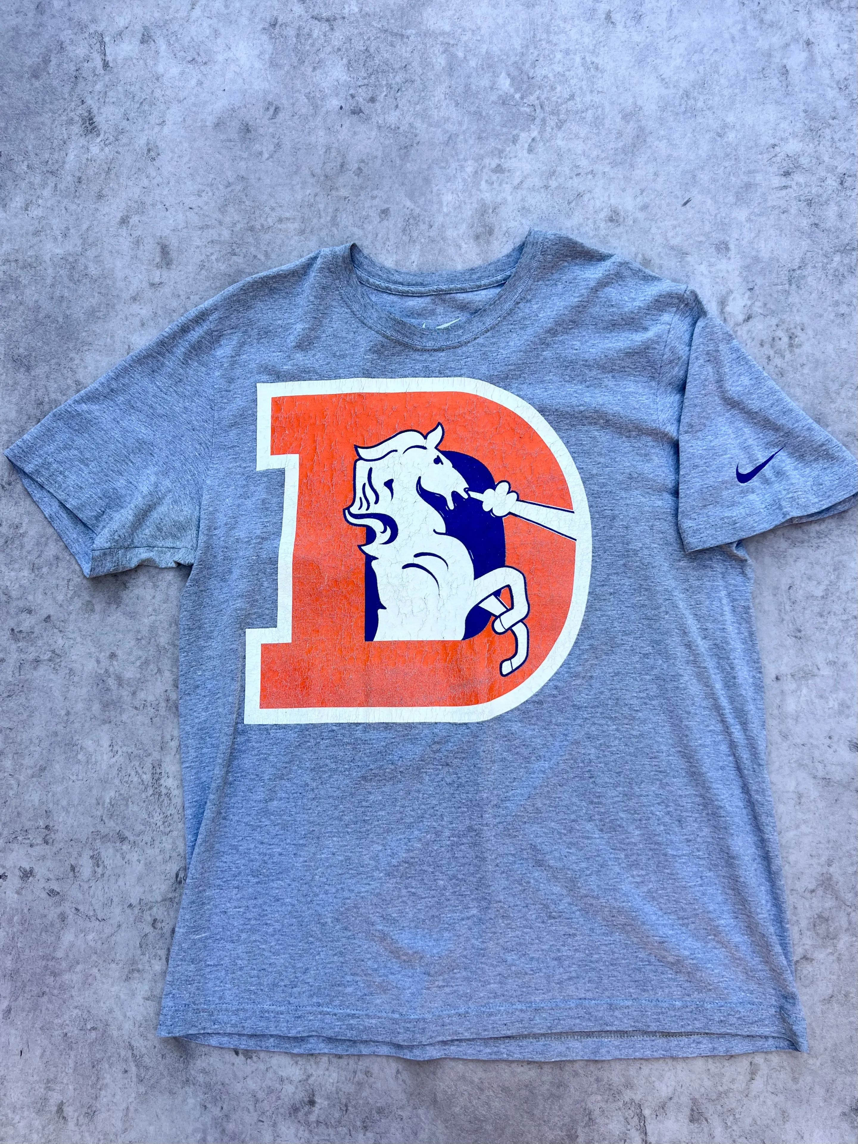 Vintage Nike Denver Broncos Tee (L)